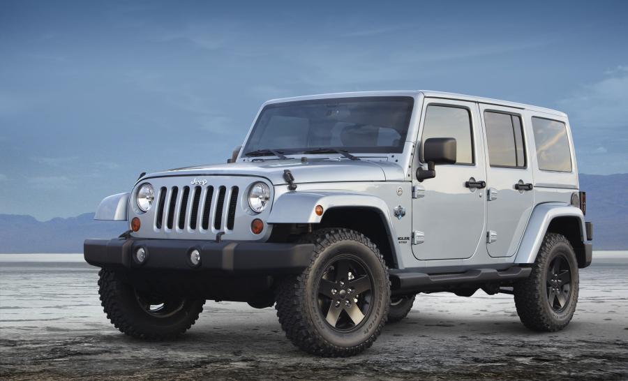  Jeep Wrangler Unlimited Arctic 2012 года  (фото 28 из 35)